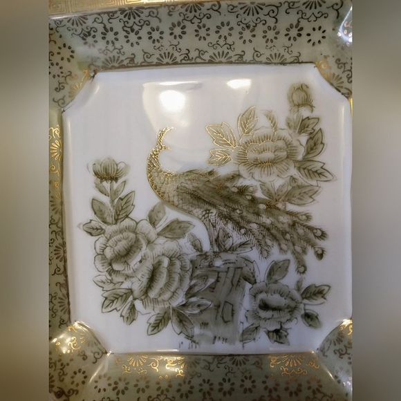 Vintage Japanese JADE GREEN GOLD PEACOCK trinket dish plate floral Asian square - Picture 4 of 10
